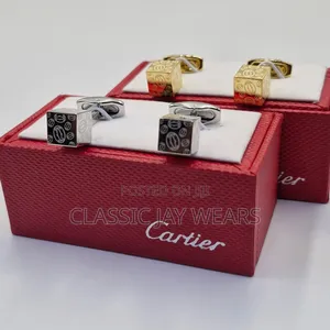 Bunch Designer Cartier Cuff Links