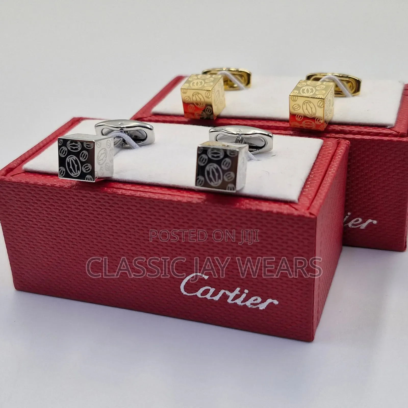 Bunch Designer Cartier Cuff Links