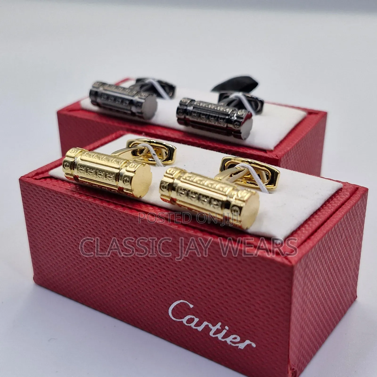 Bunch Designer Cartier Cuff Links
