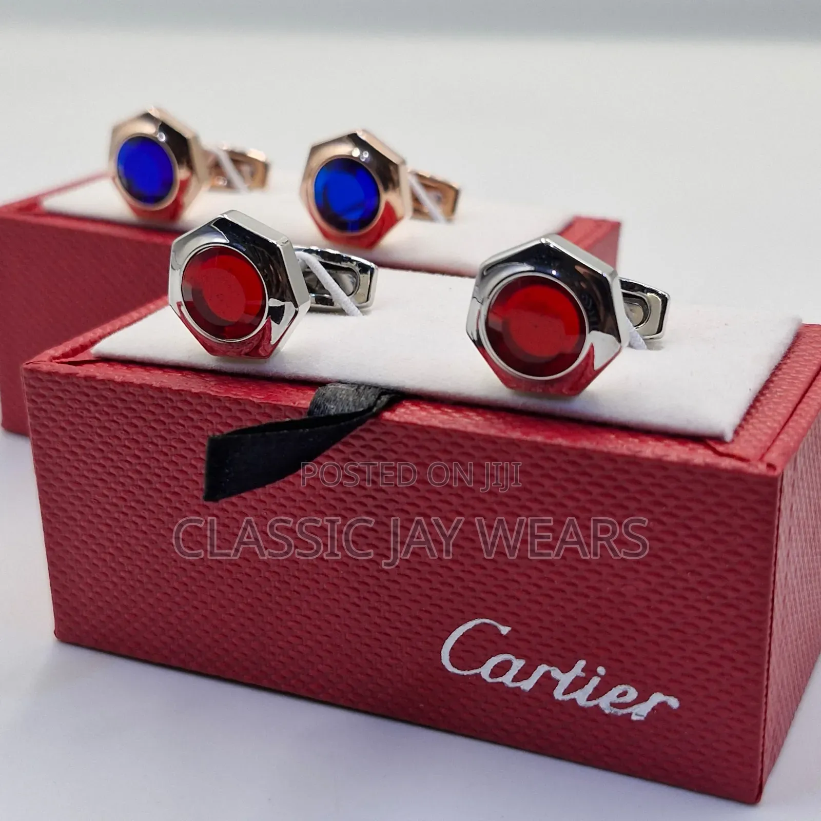 Bunch Designer Cartier Cuff Links