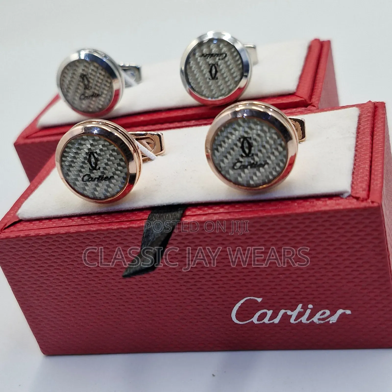 Bunch Designer Cartier Cuff Links