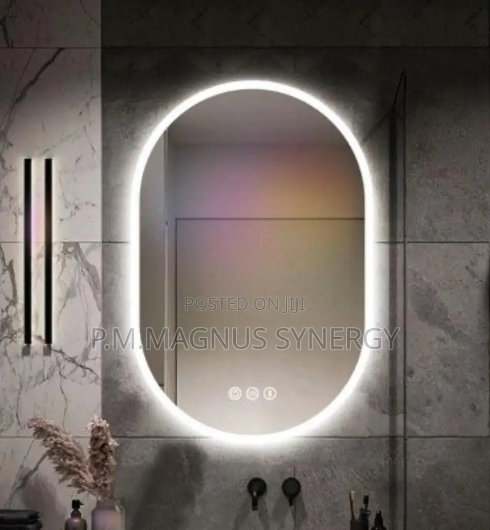 England Quality Mirror With Light.
