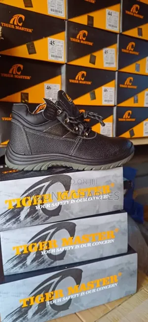 Tiger Master Safety Boot