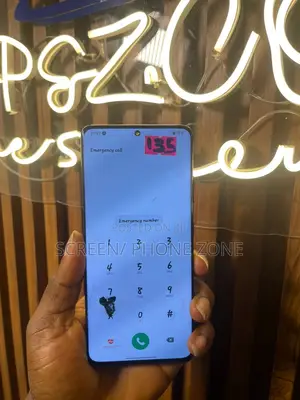 Samsung S21 Ultra Follow Come Screen-(With Minor Crack)