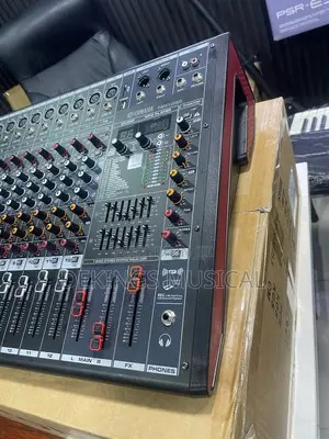 Yamaha 12 Channels Powered Mixer Amplifier Slave Engine