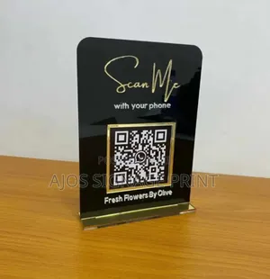 Acrylic Scan 'Me' Code
