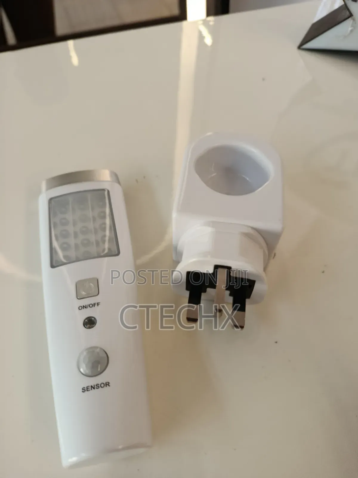 Rechargeable Emergency Sensor Torch Light With Charging Plug