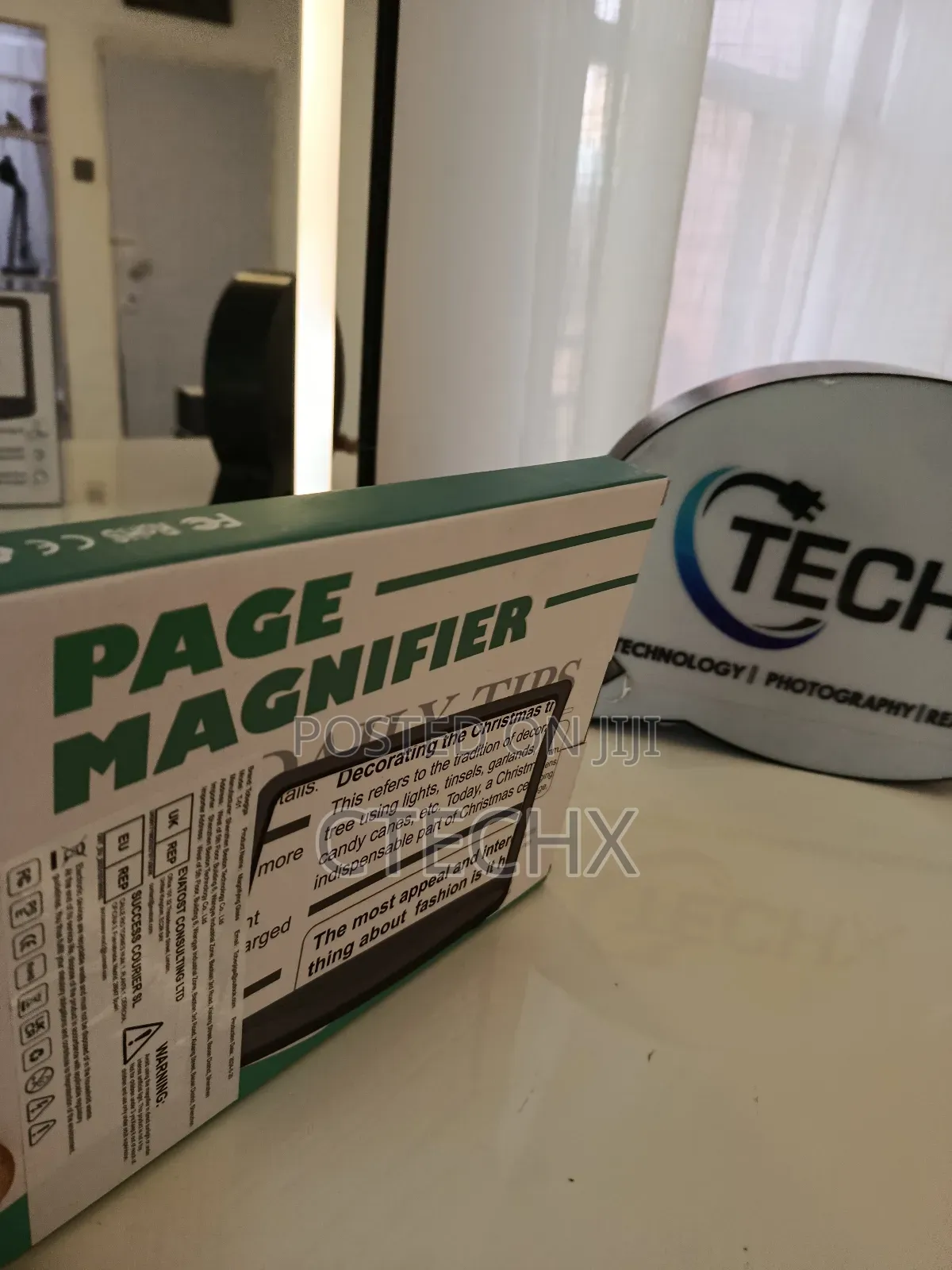 Full Page Magnifier Reading Devices for Visually Impaired