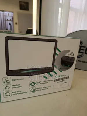Full Page Magnifier Reading Devices for Visually Impaired