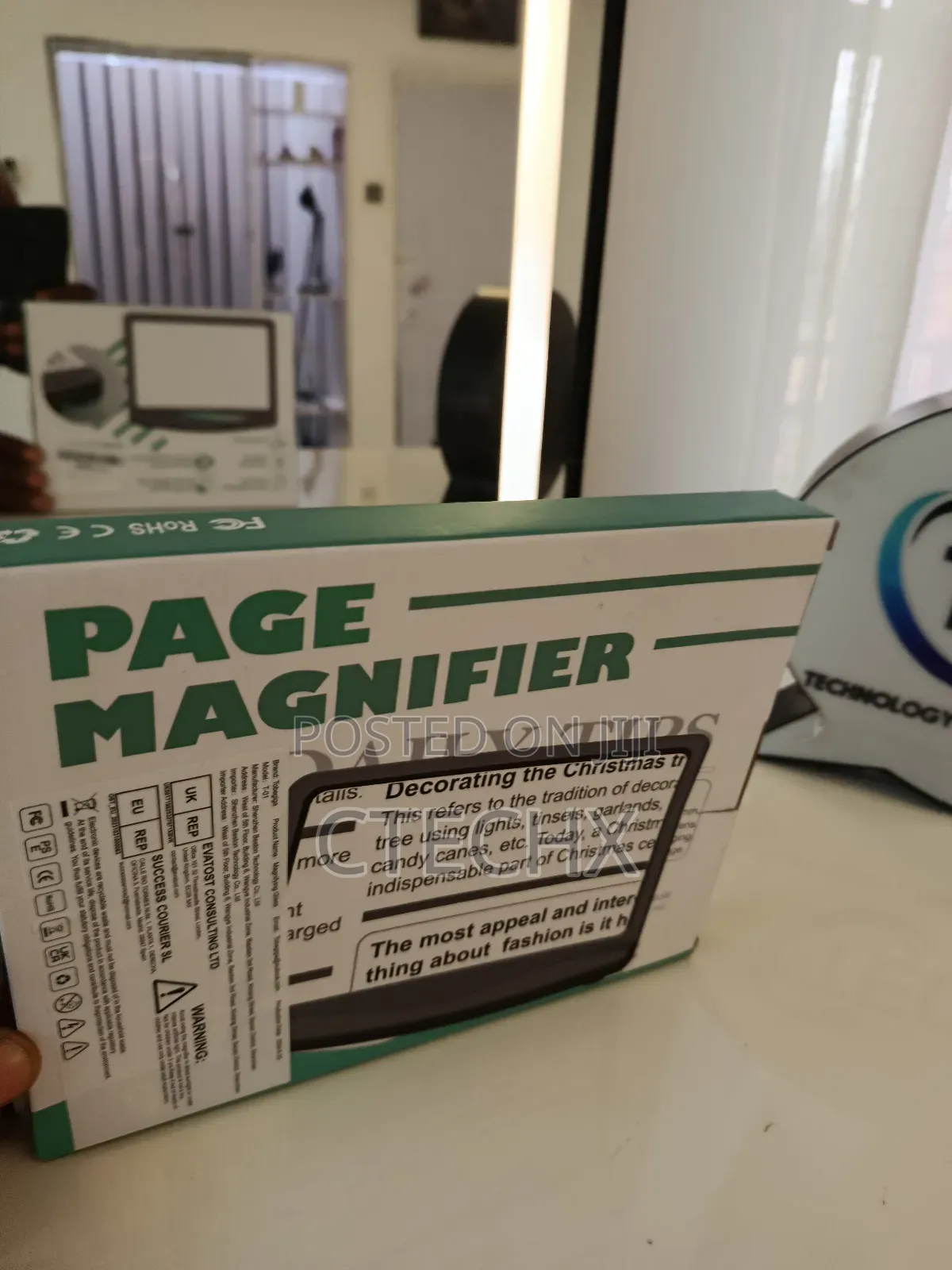 Full Page Magnifier Reading Devices for Visually Impaired