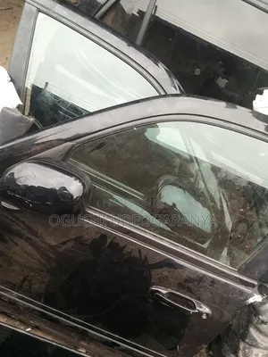 Front and Back Door With Bonnet for Toyota Sequoia 2005