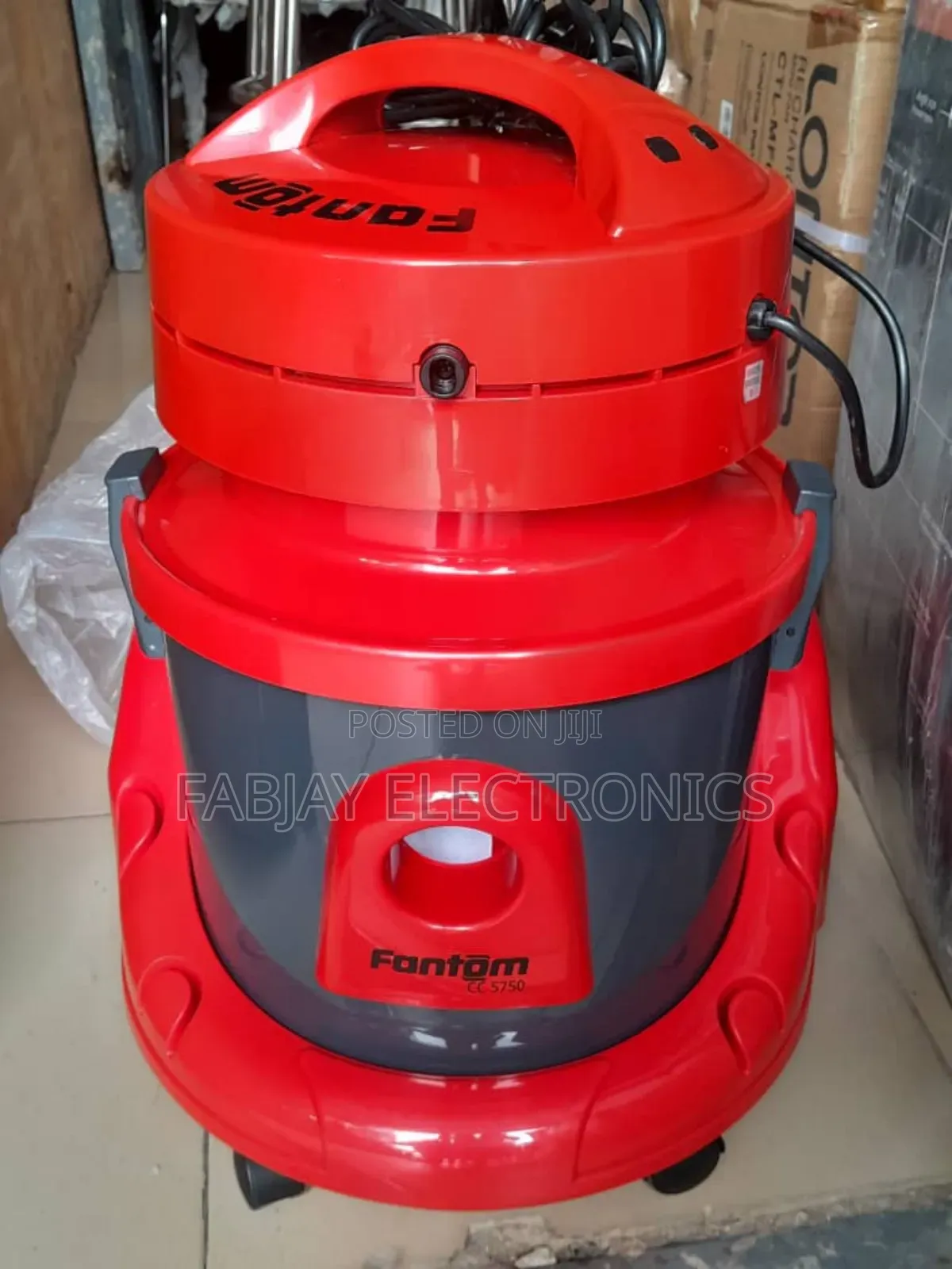 Industrial Vacuum Cleaner