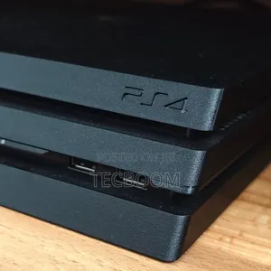 Sony Playstation 4 Pro(Ps4 Pro)1tb + Gamepads, Cod Mw3,Fc26