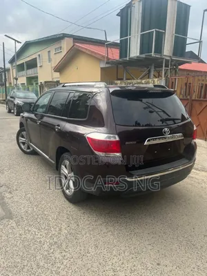 Toyota Highlander Limited 2012 Burgundy