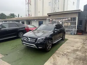 Mercedes-Benz GLC-Class 2016 Black