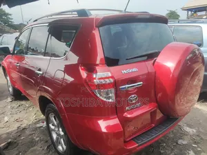 Toyota RAV4 2.5 Limited 4x4 2011 Red