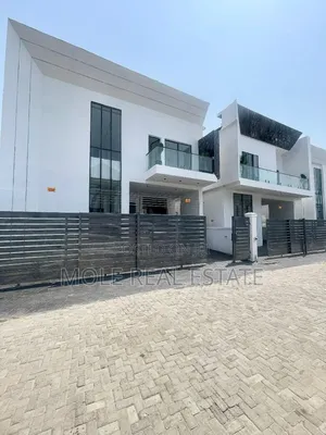 Furnished 5bdrm Duplex in Leki, Lekki for sale