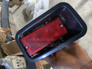 Big Refertor for Back Bumper Toyota Highlander 012