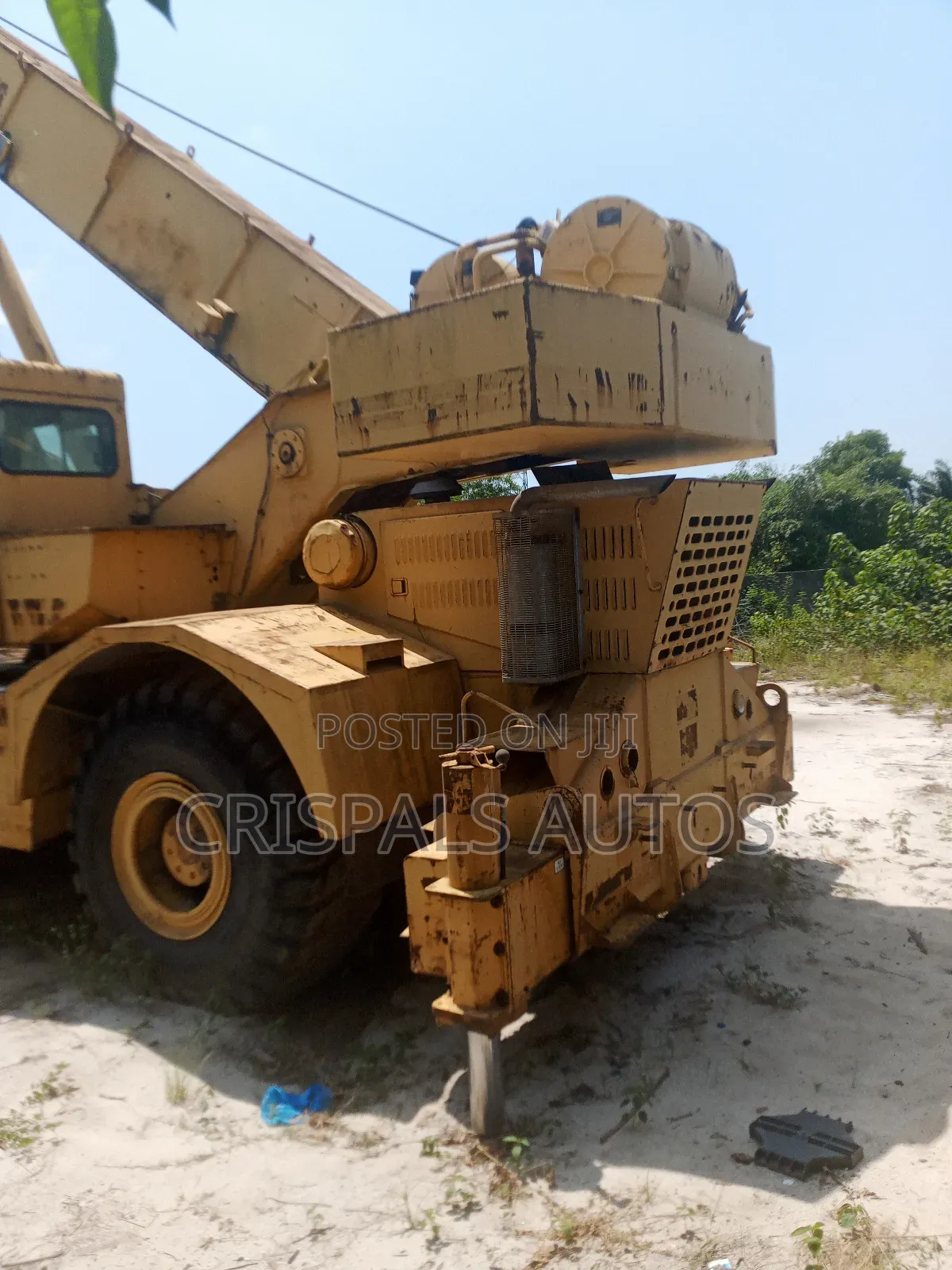 35tons 4by4 Caterpillar Crane