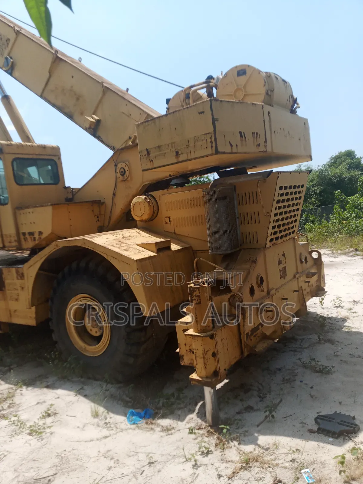 35tons 4by4 Caterpillar Crane