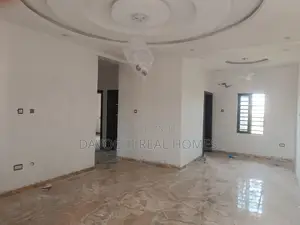 2bdrm Apartment in Ajayi Apata, Lekki Phase 2 for rent