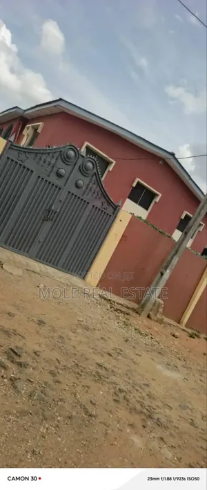 4bdrm Block of Flats in Alakuko for sale