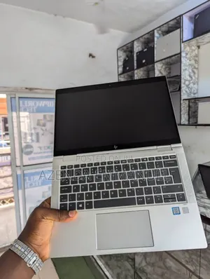 Photo - Laptop HP EliteBook X360 1030 G3 8GB Intel Core I5 SSD 256GB