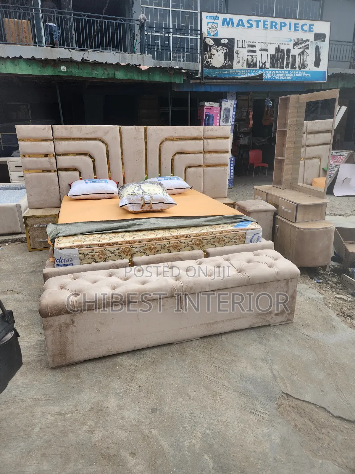 Complete Set of King Size Bed.