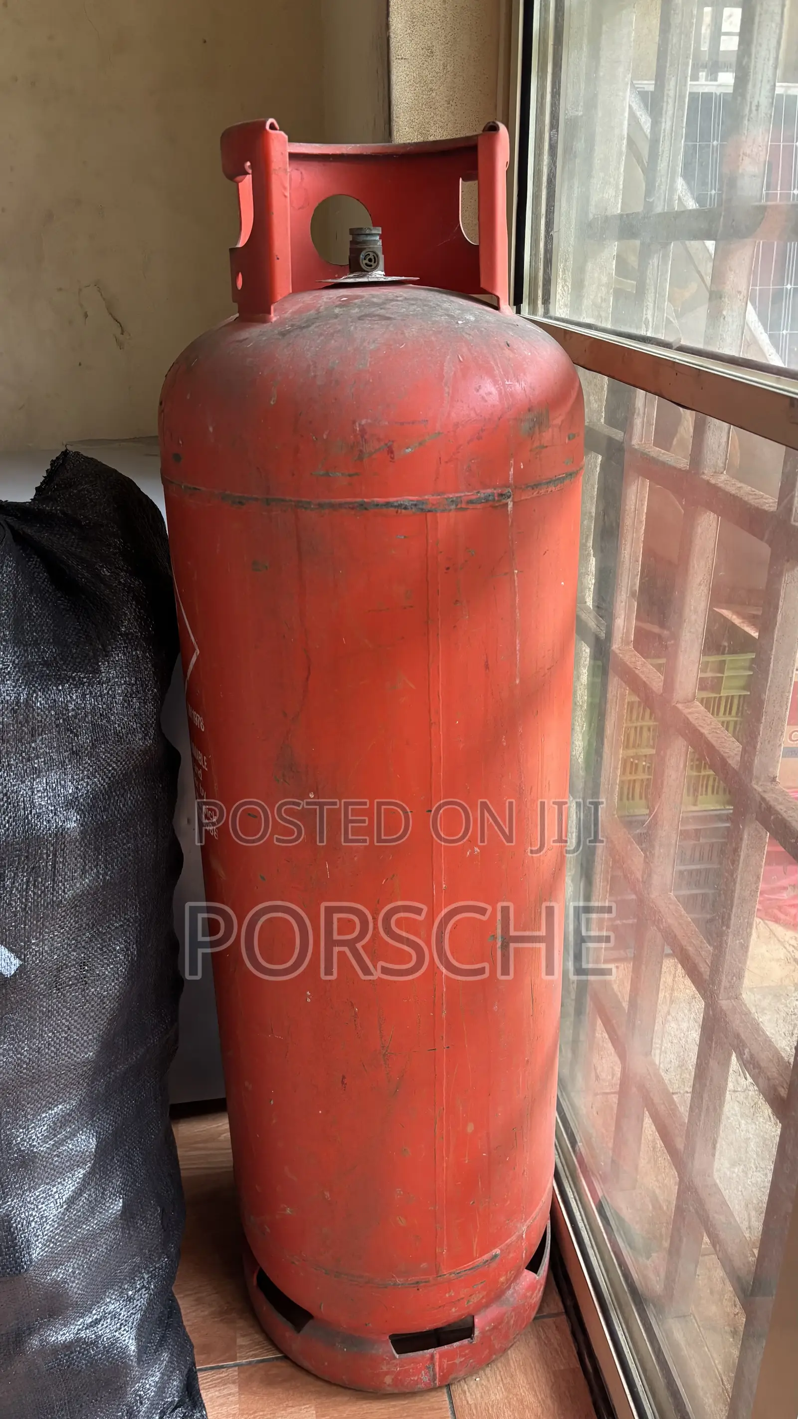 Gas Cylinder