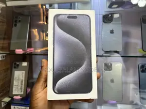 New Apple iPhone 15 Pro Max 512 GB Blue