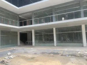 Photo - 40 Square Meters Shop for Sale in Wuse 2