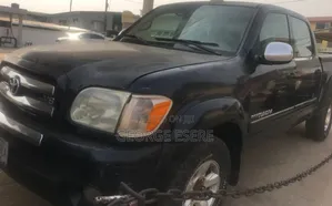 Photo - Toyota Tundra Regular Cab 2006 Black