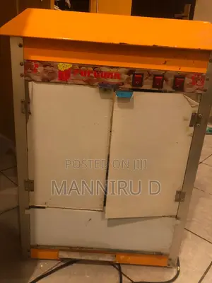 Photo - Popcorn Machine