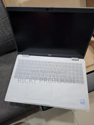 New Laptop Dell 16GB Intel Core Ultra 7 SSD 512GB