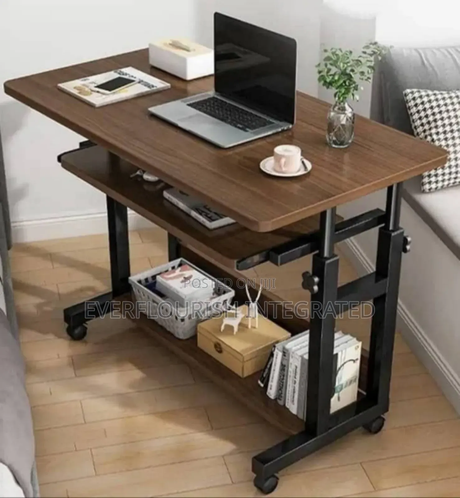 Laptop/Computer Desk With Drawer