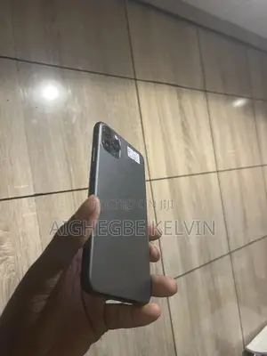 Apple iPhone 11 Pro Max 64 GB Black