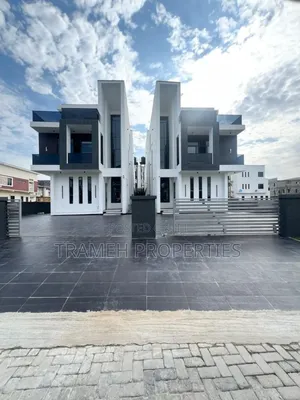 Photo - 4bdrm Duplex in Chevron for sale