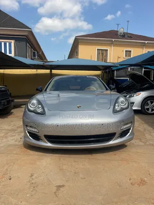 Porsche Panamera Turbo 2010 Silver