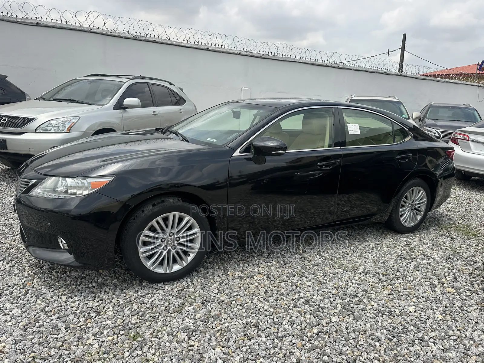 Lexus ES 2013 Black