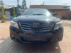 Toyota Camry LE 4dr Sedan (2.5L 4cyl 6AM) 2010 Black