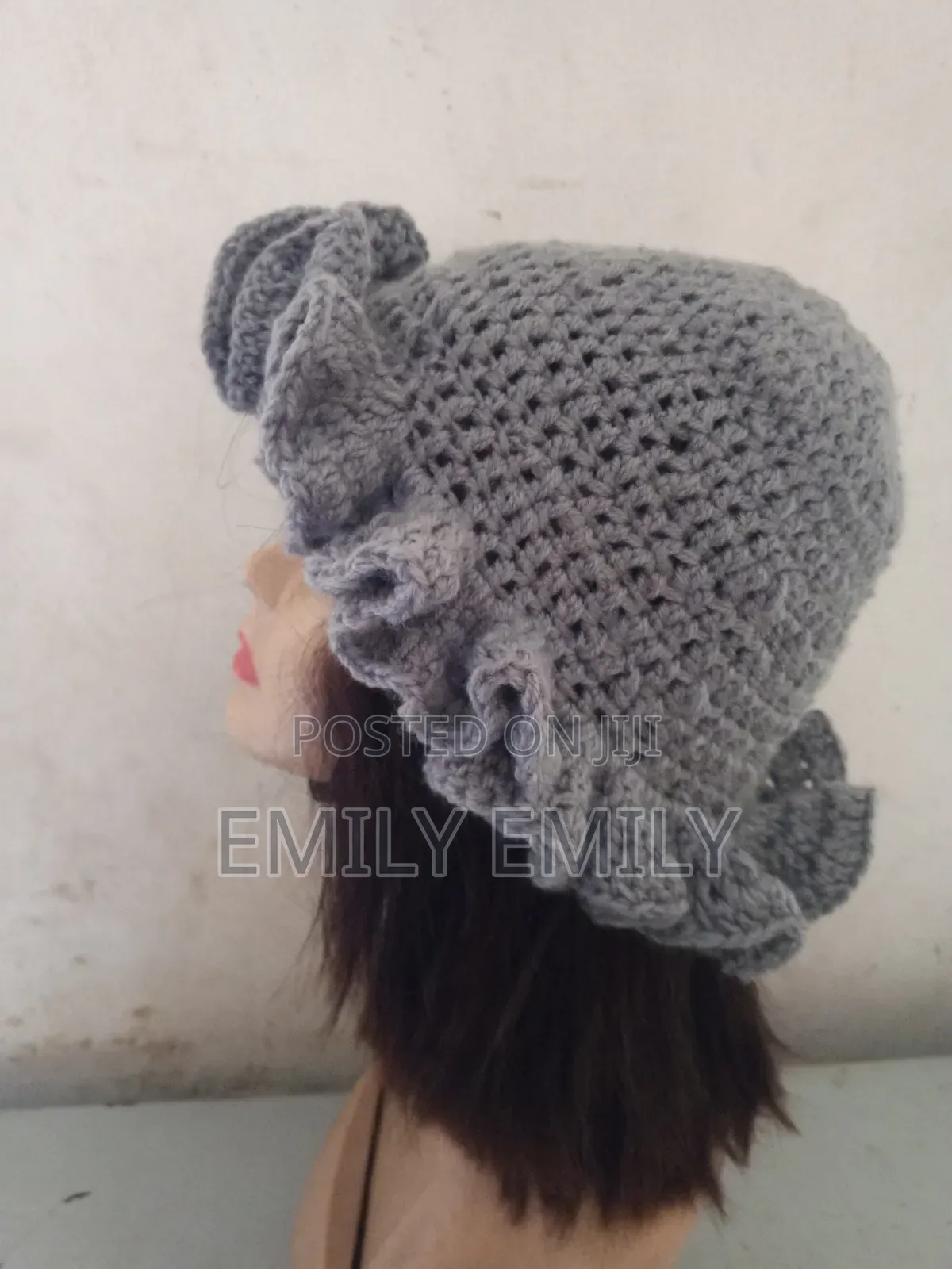 Ruffle Hat