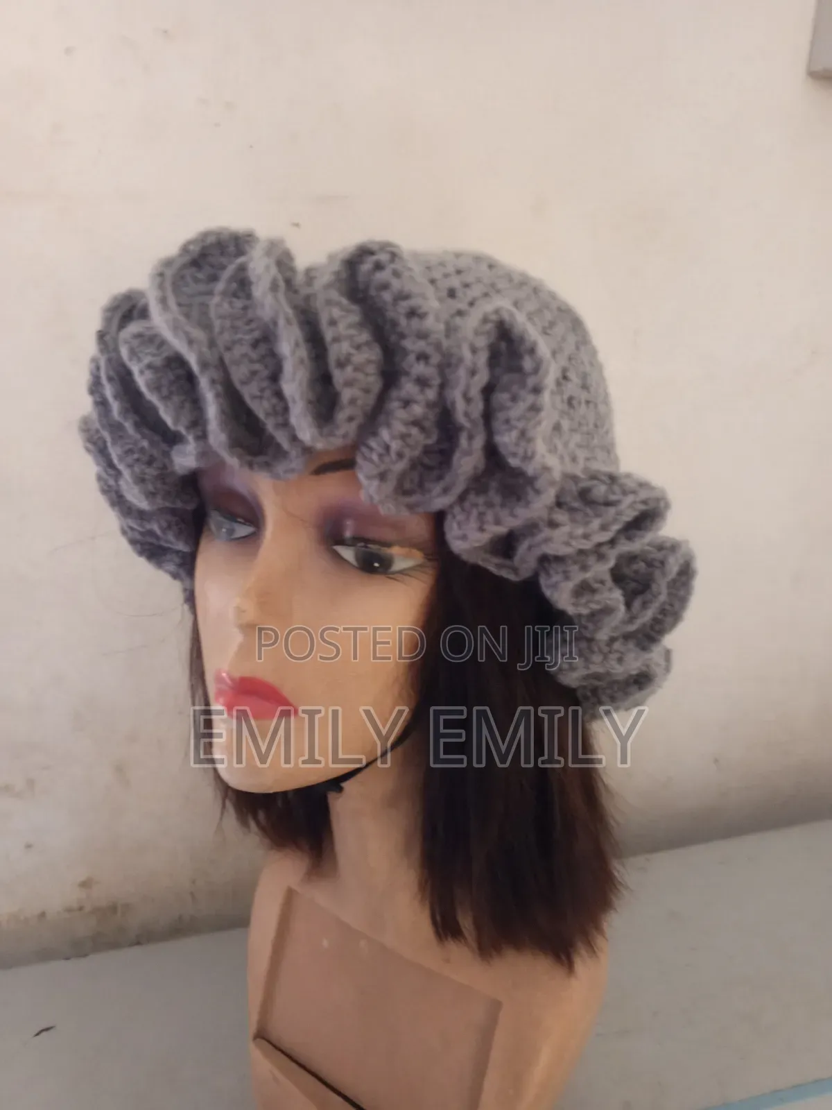 Ruffle Hat