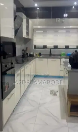 Furnished 4bdrm Duplex in Omole Phase 1, Ikeja for rent