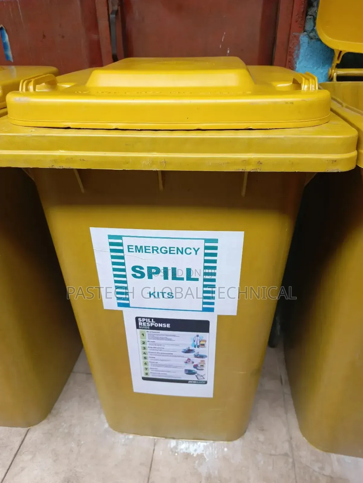 Emergency Oil Spill Kit
