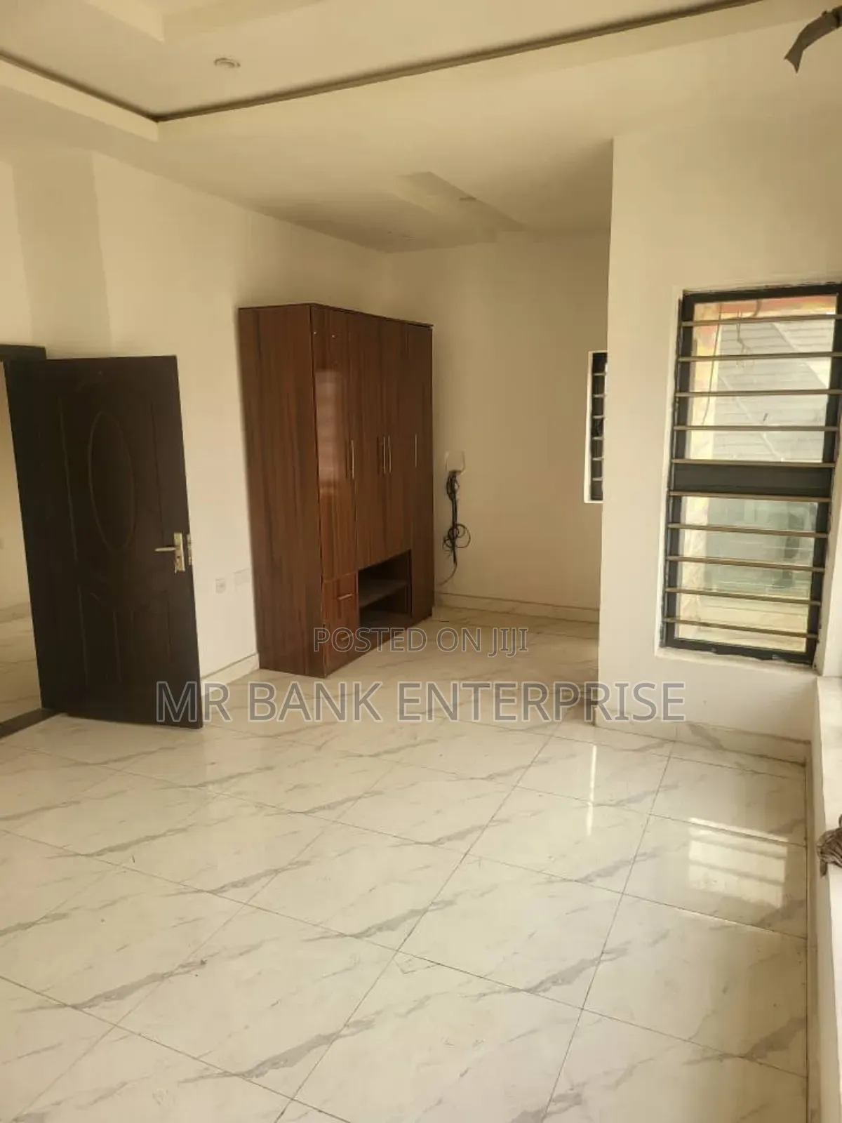 5bdrm Townhouse/Terrace in Ago Palace for sale