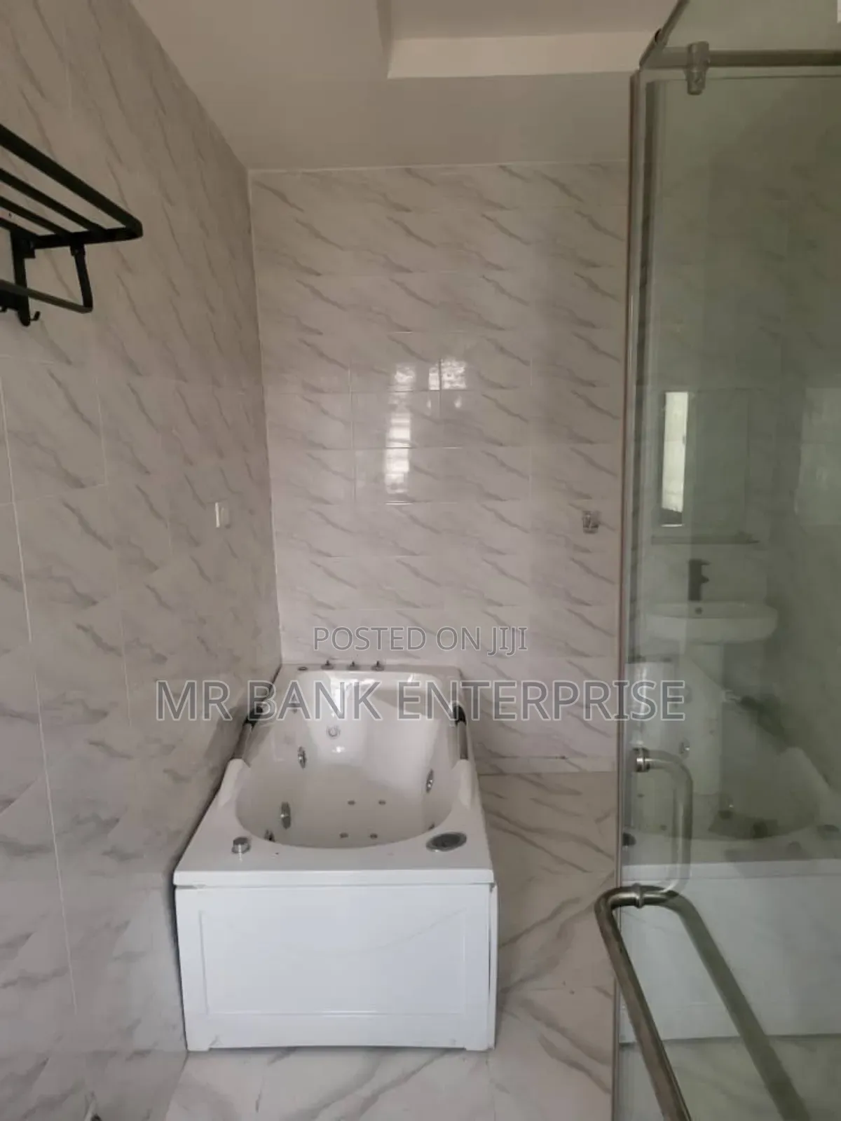 5bdrm Townhouse/Terrace in Ago Palace for sale