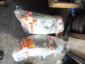 Headlamp Rav4 2008 Set