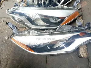 Headlamp Corolla 2014