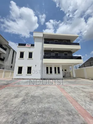 8bdrm Duplex in Asokoro for sale