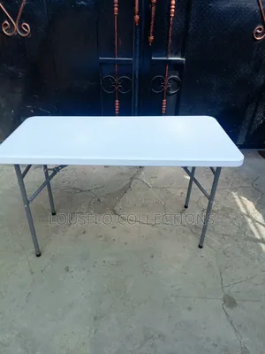 Your Quality 4ft Plastic Foldable Table With Iron Leg